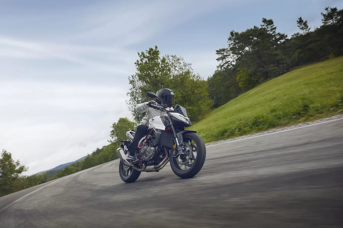 The Honda CB750 Hornet
